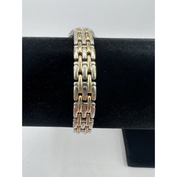 Seiko Quartz Oval Gold Tone Vintage Women's Watch V400-1029 Needs Battery - Picture 2 of 7